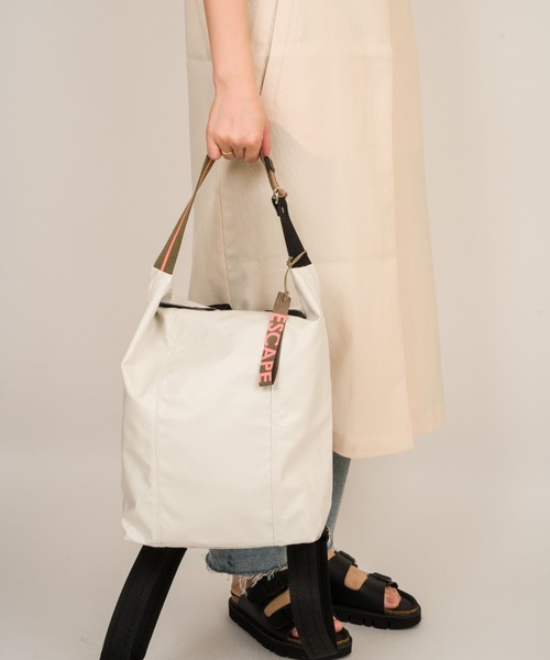 Jack Gomme(ジャックゴム)の「【JACK GOMME/ジャックゴム】2WAY ナイロン バックパック トートバッグ リュック(バックパック/リュック・レディース・ブルー/ブラック/アーミー/ホワイト・FREE)」の2枚目の写真