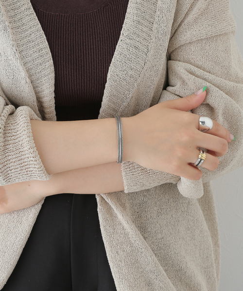 SLOBE IENA(スローブイエナ)の「【PHILIPPE AUDIBERT】細フェザーバングル(バングル/リストバンド・レディース・シルバー・FREE)」の6枚目の写真