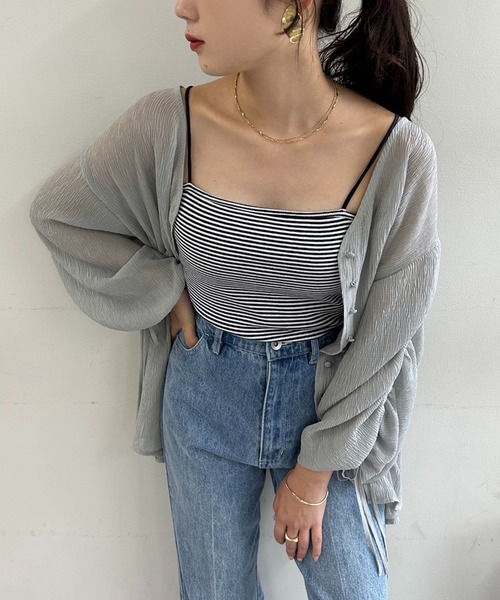 one after another NICE CLAUP（ワンアフターアナザーナイスクラップ）の「袖ドロストシアープリーツブラウス（シャツ/ブラウス・レディース・アイボリー/ブルーグレー/ピンクベージュ/ドット・FREE）」の2枚目の写真