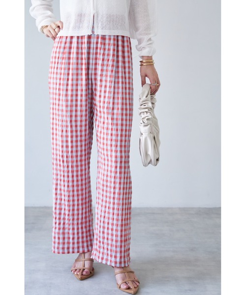 &. NOSTALGIA(アンドドットノスタルジア)の「【ZOZO限定】ギンガムチェックパンツ(その他パンツ・レディース・グリーン/レッド・FREE)」の2枚目の写真