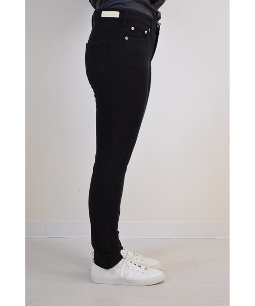 WHEIR（ウェア）の「SHORE ウエストリブスキニーパンツ（デニムパンツ・レディース・ブラック/ベージュ/ワイン/ブルー/ホワイト・MEDIUM/LARGE/SMALL）」の13枚目の写真