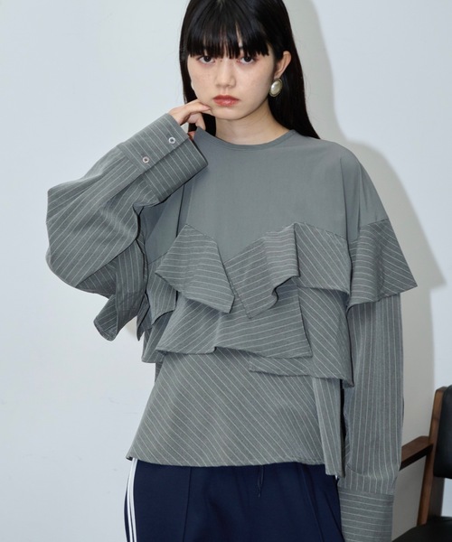 THE YOn(ザヨン)の「ピンストライプドッキングラッフルブラウス(シャツ/ブラウス・レディース・グレー/ネイビー/ホワイト・FREE)」の19枚目の写真