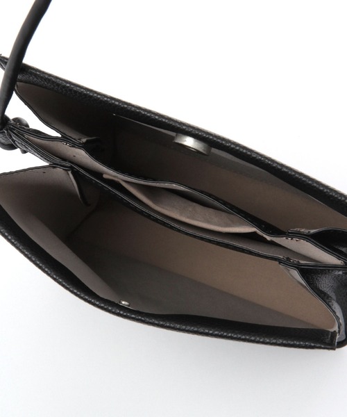 studio CLIP（スタディオクリップ）の「スクエアワンマイルショルダーバッグ（ショルダーバッグ・レディース・マスタード/ライトグレー/ブラック・FREE）」の11枚目の写真