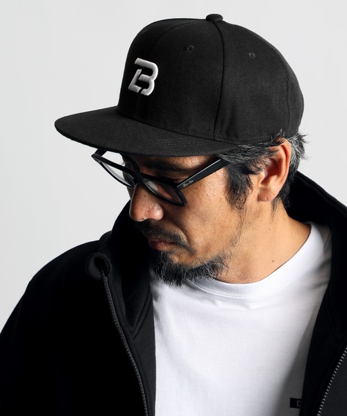 The DUFFER of ST.GEORGE（ザダファーオブセントジョージ）の「〔BLACK LABEL〕FLAT VISOR CAP：フラットバイザー キャップ（キャップ・メンズ・ブラック・F）」の2枚目の写真