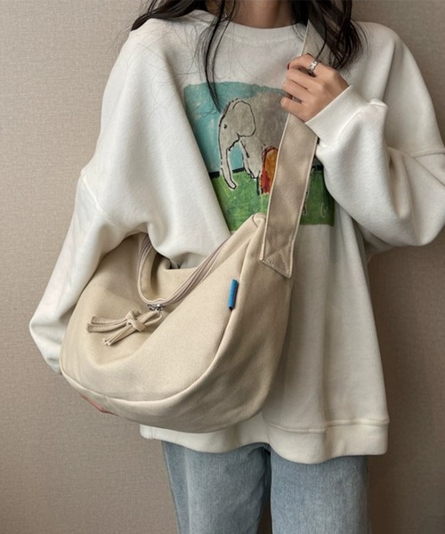 FUNALIVE（ファンアライブ）の「キャンバスダブルファスナー使いショルダーバッグ：ミディアムサイズ（ショルダーバッグ・レディース・ブルー/ブラック/ピンク/ベージュ/グリーン/ブラウン系その他・FREE）」の10枚目の写真