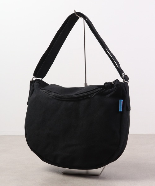 FUNALIVE（ファンアライブ）の「キャンバスダブルファスナー使いショルダーバッグ：ミディアムサイズ（ショルダーバッグ・レディース・ブルー/ブラック/ピンク/ベージュ/グリーン/ブラウン系その他・FREE）」の22枚目の写真