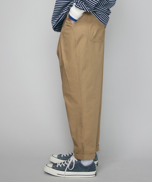rehacer(レアセル)の「rehacer : Over Tuck Easy Pants / オーバータックイージーパンツ(チノパンツ・メンズ・ベージュ/スミクロ・SMALL/MEDIUM/LARGE)」の6枚目の写真