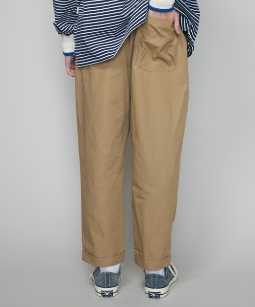rehacer(レアセル)の「rehacer : Over Tuck Easy Pants / オーバータックイージーパンツ(チノパンツ・メンズ・ベージュ/スミクロ・SMALL/MEDIUM/LARGE)」の7枚目の写真