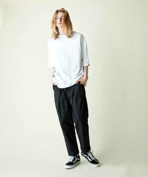 rehacer(レアセル)の「rehacer : Over Tuck Easy Pants / オーバータックイージーパンツ(チノパンツ・メンズ・ベージュ/スミクロ・SMALL/MEDIUM/LARGE)」の14枚目の写真