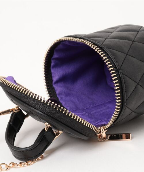 COOCO(クーコ)の「フェイクレザーキルティングマイクロミニバニティチャームショルダーBAG(ショルダーバッグ・レディース・ブラック/サックスブルー/オフホワイト/ピンク・9)」の18枚目の写真