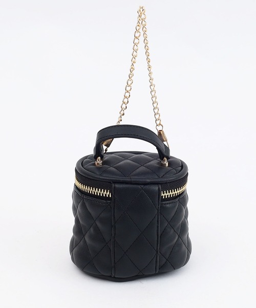 COOCO(クーコ)の「フェイクレザーキルティングマイクロミニバニティチャームショルダーBAG(ショルダーバッグ・レディース・ブラック/サックスブルー/オフホワイト/ピンク・9)」の13枚目の写真