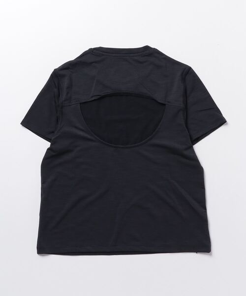 Reebok(リーボック)の「アスレチック Tシャツ / AC ATHLETIC TEE(Tシャツ/カットソー・レディース・ローズ/ブラック/ライトブルー・LARGE/MEDIUM/SMALL/X-LARGE/X-SMALL)」の15枚目の写真