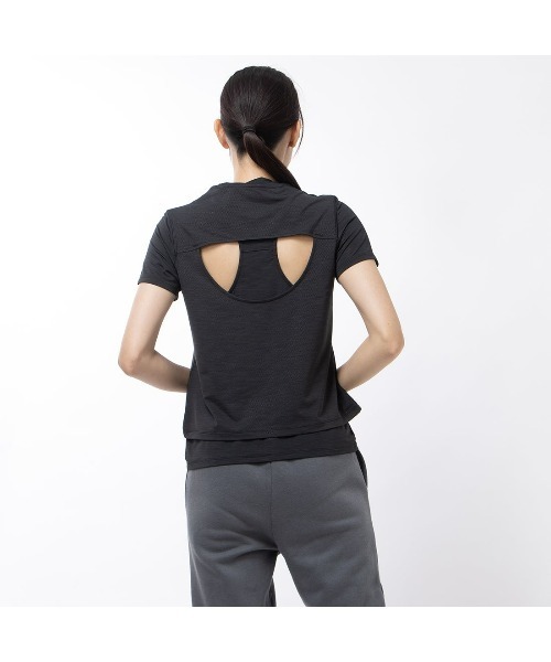 Reebok(リーボック)の「アスレチック Tシャツ / AC ATHLETIC TEE(Tシャツ/カットソー・レディース・ローズ/ブラック/ライトブルー・LARGE/MEDIUM/SMALL/X-LARGE/X-SMALL)」の8枚目の写真