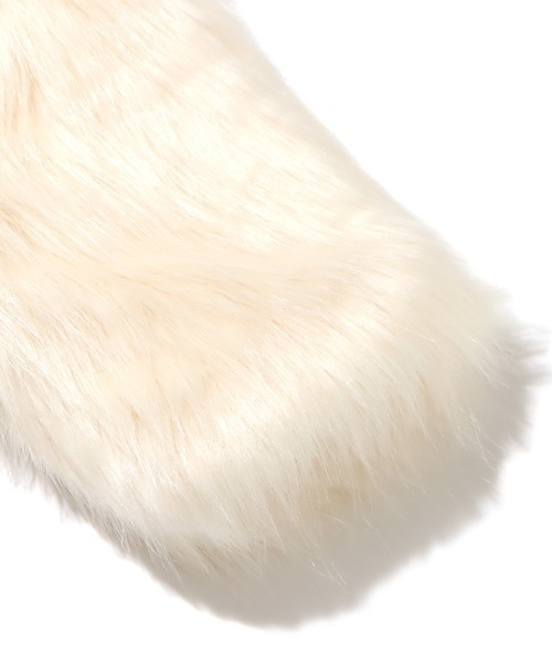 atmos pink（アトモスピンク）の「atmos pink ドッキングファーコート（その他アウター・レディース・アイボリー・FREE）」の5枚目の写真