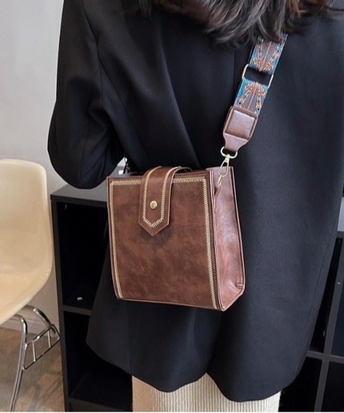 Burner（バーナー）の「【OKUOKU Recommend Select】ワイドショルダーベルト　スクエアショルダーバッグ　oku-bag-693660726183-15 Y（ショルダーバッグ・レディース・ブラック/ブラウン/ダークブラウン/ワイン・FREE）」の11枚目の写真