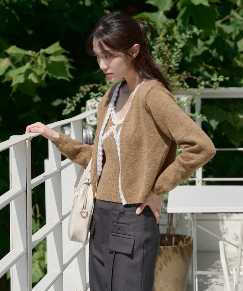 UNE MANSION(ユヌマンション)の「【2023F/W新作アイテム】フリルレースニットキャミソール&ニットカーディガンSET(セットアップ・レディース・ブラック/ブラウン/グレー・FREE)」の16枚目の写真