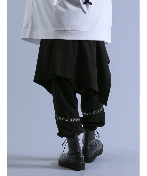 semantic design（セマンティックデザイン）の「セマンティックデザイン×PSYCHONATION スカート脱着 サルエルパンツ（その他パンツ・メンズ・ブラック/レッド/ホワイト×ブラック・LARGE/MEDIUM）」の5枚目の写真