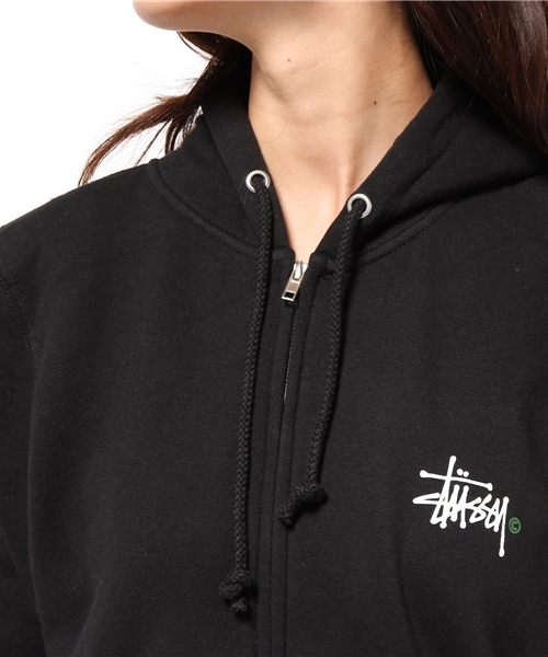 Stussy Women（ステューシーウィメン）の「Basic Logo（パーカー・レディース・ブラック/ホワイト/ヘザ－グレー・SMALL/MEDIUM）」の7枚目の写真