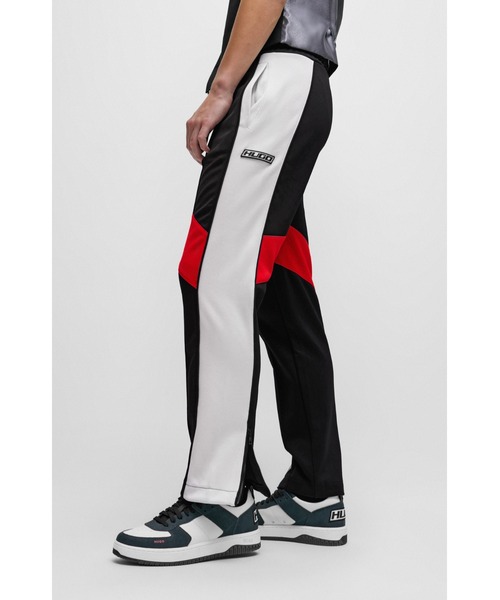 HUGO(ヒューゴ)の「リラックスフィット ジャージー トラックパンツ(スウェットパンツ・メンズ・ブラック・M/L/XXL/XS/S/XL)」の2枚目の写真