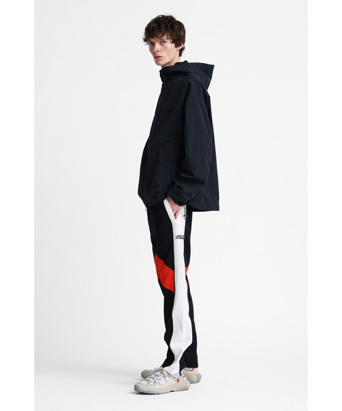 HUGO(ヒューゴ)の「リラックスフィット ジャージー トラックパンツ(スウェットパンツ・メンズ・ブラック・M/L/XXL/XS/S/XL)」の10枚目の写真