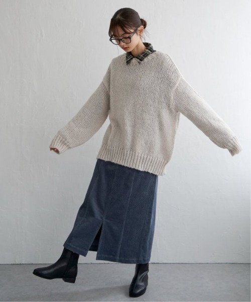 LBC（エルビーシー）の「モヘヤタッチオーバサイズニット（ニット/セーター・レディース・オフホワイト/ブルー/ピンク・M）」の14枚目の写真