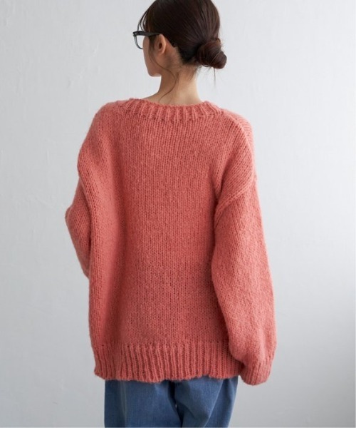 LBC（エルビーシー）の「モヘヤタッチオーバサイズニット（ニット/セーター・レディース・オフホワイト/ブルー/ピンク・M）」の8枚目の写真