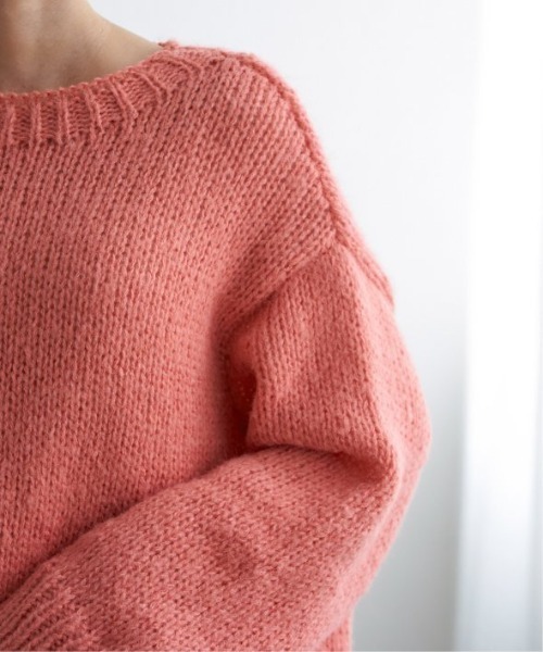 LBC（エルビーシー）の「モヘヤタッチオーバサイズニット（ニット/セーター・レディース・オフホワイト/ブルー/ピンク・M）」の16枚目の写真