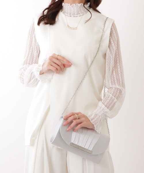 Lace Ladies(レースレディース)の「サテン タック ビジュー付き クラッチ バッグ(クラッチバッグ・レディース・グレー/アイボリー/ブラック・FREE)」の18枚目の写真