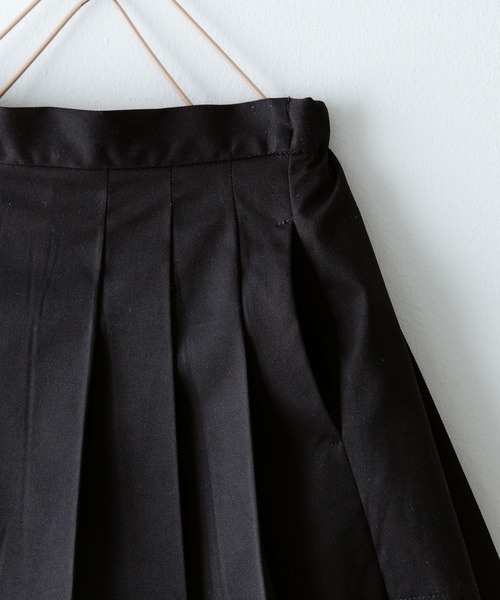 LOWRYS FARM（ローリーズファーム）の「カラープリーツスカート　103948（スカート・キッズ・パープル/グリーン/ブラック/レッド/ベージュ・110cm/120cm/140cm/150cm/130cm）」の17枚目の写真