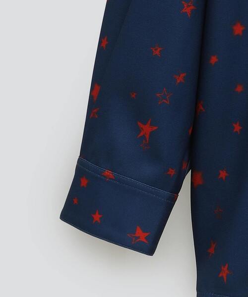 CONVERSE TOKYO(コンバーストウキョウ)の「STAR★ ALLOVER PRINT SHIRT(シャツ/ブラウス・メンズ・ブラック/アイボリー/ブルー・FREE)」の19枚目の写真