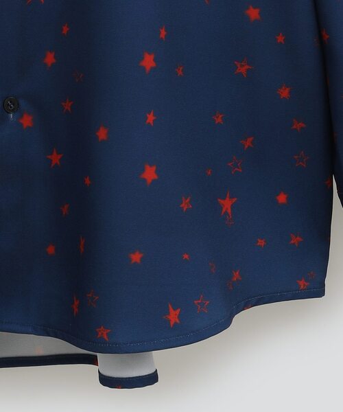 CONVERSE TOKYO(コンバーストウキョウ)の「STAR★ ALLOVER PRINT SHIRT(シャツ/ブラウス・メンズ・ブラック/アイボリー/ブルー・FREE)」の20枚目の写真