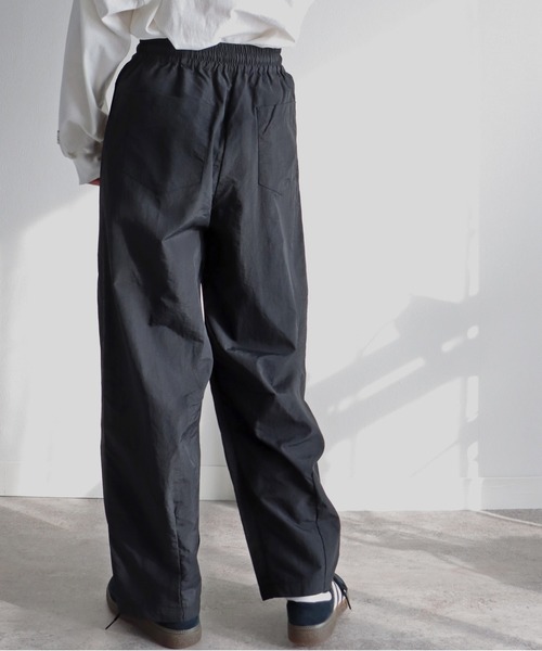 COURO(コウロ)の「ナイロンカーブパンツ(その他パンツ・レディース・カーキ/ブラック/チャコールグレー/ピンク/ホワイト・M)」の16枚目の写真