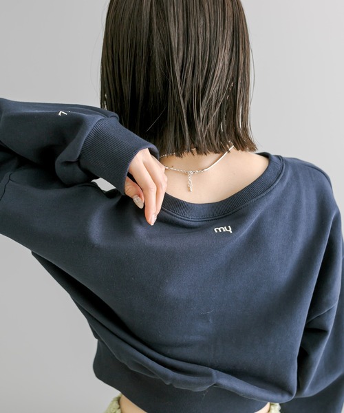 mystic(ミスティック)の「【2色展開】刺繍ショートスウェット(スウェット・レディース・ネイビー/グレー・FREE)」の11枚目の写真