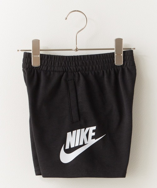NIKE(ナイキ)の「NIKE/ナイキ NKN N NSW CLUB FT HBR SHORT ショーツ 夏服(スウェットパンツ・キッズ・ブラック/ヘザーグレー/ブルー・4/5/6/7)」の4枚目の写真