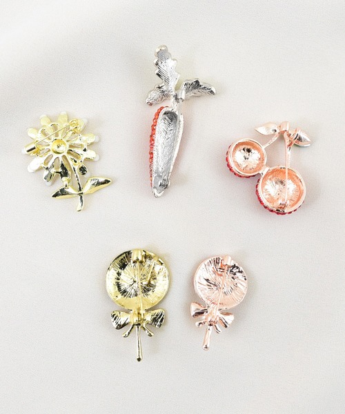 styiro（スタイロ）の「カワイイブローチ（ブローチ/コサージュ・レディース・その他4/その他5/その他3/その他2/その他1/その他6/その他7・FREE）」の15枚目の写真