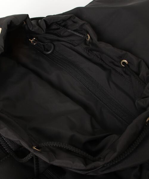 GANNI(ガニー)の「GANNI Recycled Tech Backpack ガニー リサイクル テック バックパック(バックパック/リュック・レディース・ブラック・FREE)」の4枚目の写真