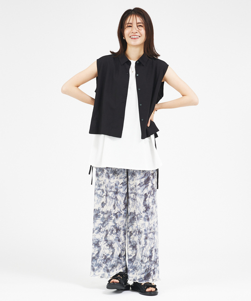 abahouse mavie（アバハウスマヴィ）の「【ノースリーブ】タックロングタンク（Tシャツ/カットソー・レディース・ホワイト/チャコールグレー/ブラック/サックスブルー/レッド系その他・フリー）」の7枚目の写真