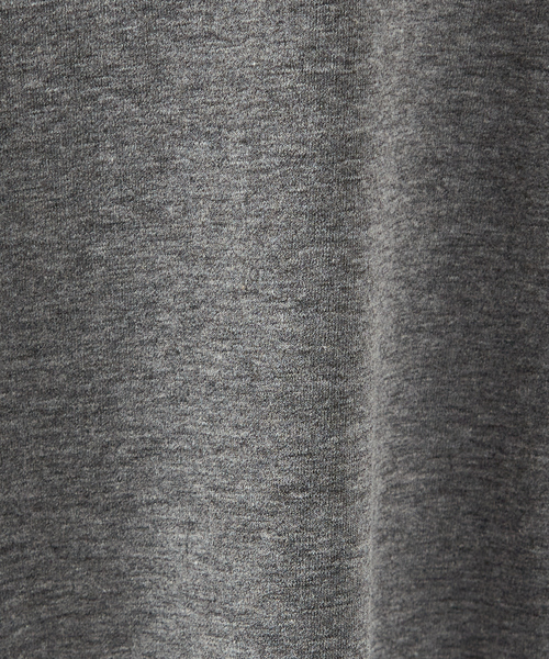 abahouse mavie（アバハウスマヴィ）の「【ノースリーブ】タックロングタンク（Tシャツ/カットソー・レディース・ホワイト/チャコールグレー/ブラック/サックスブルー/レッド系その他・フリー）」の22枚目の写真