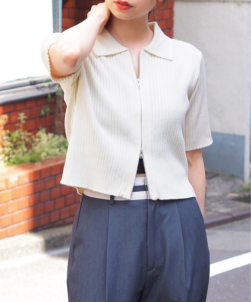 tiptop(ティップトップ)の「ダブルジップ半袖リブトップス(ニット/セーター・レディース・ブラック系その他/アイボリー/ブラック/サックスブルー/ホワイト系その他/レッド/ホワイト系その他2/ブラック系その他2・FREE)」の10枚目の写真