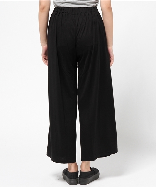 AZUL by moussy(アズールバイマウジー)の「TRピーチワイドパンツ(その他パンツ・レディース・カーキ系/ネイビー/キャメル/ボルドー/ブラック/ダークカーキ・MEDIUM/SMALL/LARGE)」の9枚目の写真