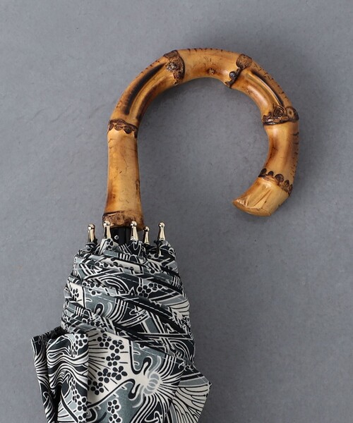 BLUELANE（ブルーレーン）の「＜BLUELANE＞プリント 晴雨兼用 折りたたみ傘（折りたたみ傘・レディース・ブラック/コバルトブルー・FREE）」の13枚目の写真