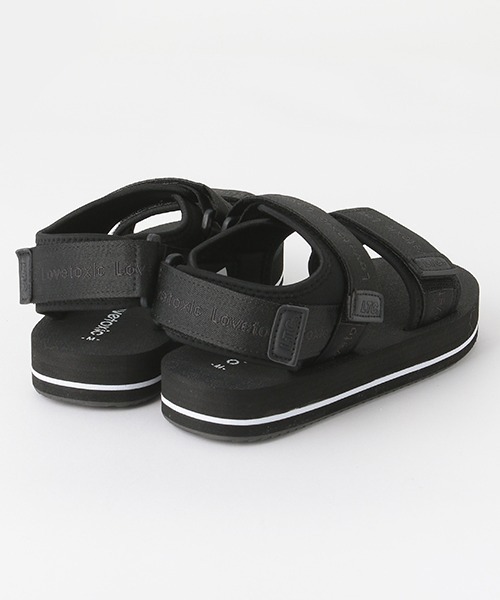 LOVETOXIC（ラブトキシック）の「軽量ソールサンダル（スニーカー・キッズ・ホワイト/ブラック/マルチ・S/M/L）」の13枚目の写真