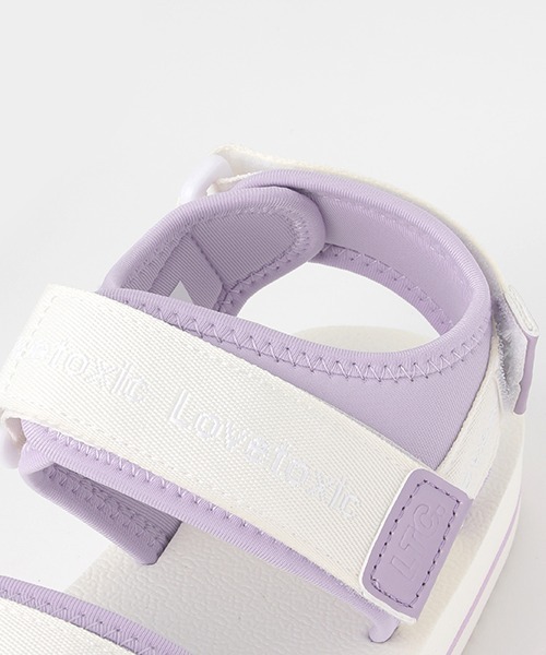 LOVETOXIC（ラブトキシック）の「軽量ソールサンダル（スニーカー・キッズ・ホワイト/ブラック/マルチ・S/M/L）」の11枚目の写真