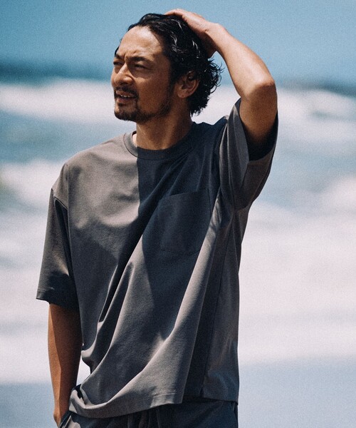 B:MING by BEAMS（ビーミングバイビームス）の「B:MING by BEAMS / ランド アンド ウォーター クルーネック ポケット Tシャツ（セットアップ対応）（Tシャツ/カットソー・メンズ・ブルー/グレー/オフホワイト/ブラック・LARGE/X-LARGE/SMALL/MEDIUM）」の4枚目の写真