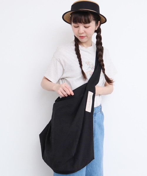 l'atelier du savon（アトリエドサボン）の「2wayでかバッグ（ショルダーバッグ・レディース・ブルー/ブラック/オレンジ/イエロー・FREE）」の7枚目の写真