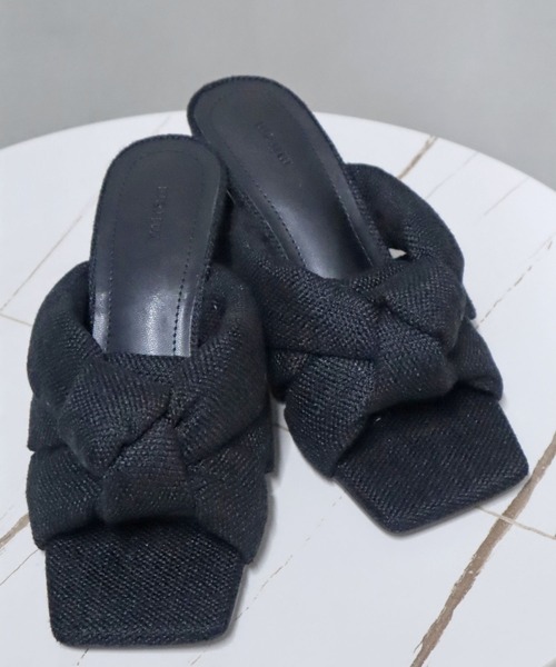 Fluffy knot heel sandals（サンダル）｜mirem（ミレム）