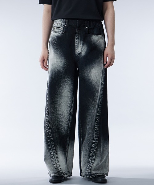 UNITED TOKYO（ユナイテッドトウキョウ）の「ブリーチカーブデニム