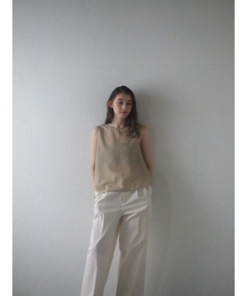 MINERTE(ミネルテ)の「【MINERTE】nuance touch back slit blouse / バックスリットノースリーブブラウス / セットアップ可能(シャツ/ブラウス・レディース・ベージュ/アイボリー/ブラック・FREE)」の15枚目の写真