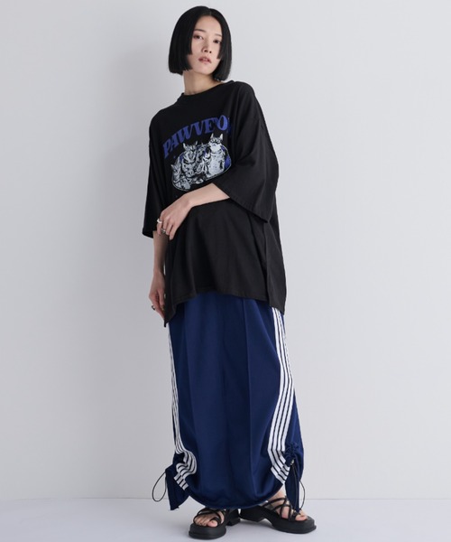 MERLOT（メルロー）の「オーバーサイズメニーキャットコットンTシャツ（Tシャツ/カットソー・レディース・ホワイト/ブラック/グレー・FREE）」の14枚目の写真