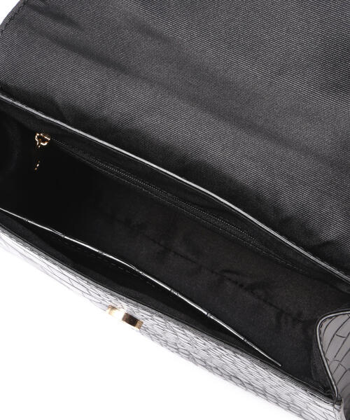 N.(N. Natural Beauty Basic)(エヌエヌナチュラルビューティーベーシック)の「◆ベルトデザイン型押しショルダーバッグ(ショルダーバッグ・レディース・ブラック/ブラウン・フリ-)」の15枚目の写真